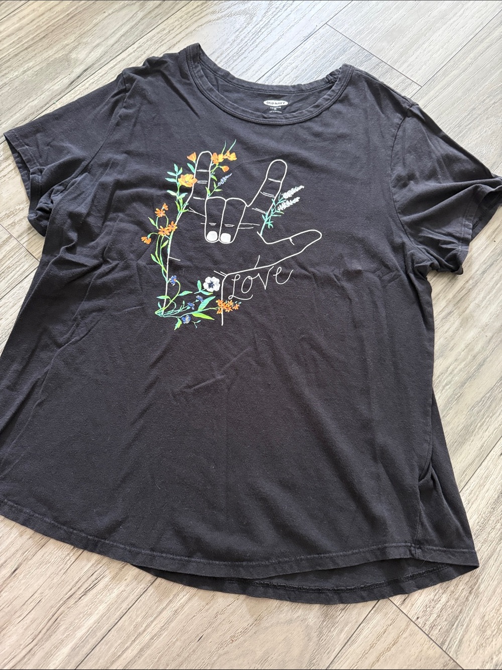 Old Navy Black Graphic Tee with Floral 'Love' Design - Picture 2 of 5